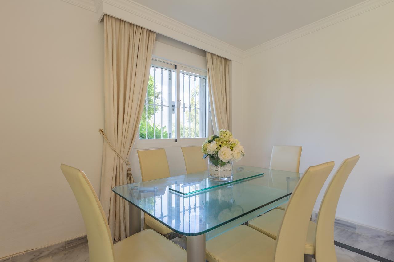 La Dama De Noche By Dahlia Group Apartment